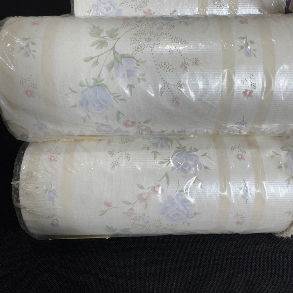 NOS Cottagecore Shabby Chic Iridescent Floral Rose Prepasted Wallpaper 5 Bolts